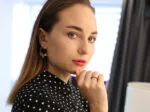 Сережки-кольца. Серьги-кольца с кристаллами и винтажным чернением — изображение 2