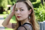 Оригінальні сережки у вигляді скарабеїв з культивованими перлами